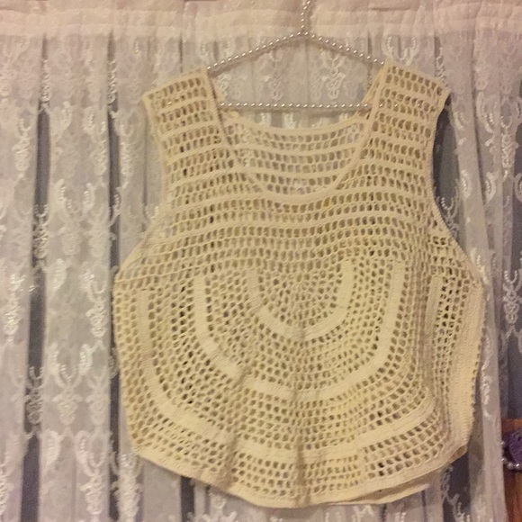 Vest - Picture 2 of 2